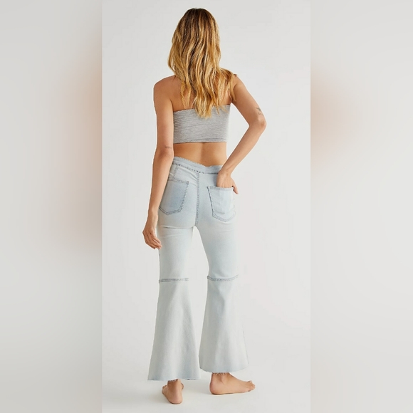 We The Free Youthquake Crop Flare Jeans - Picture 2 of 9